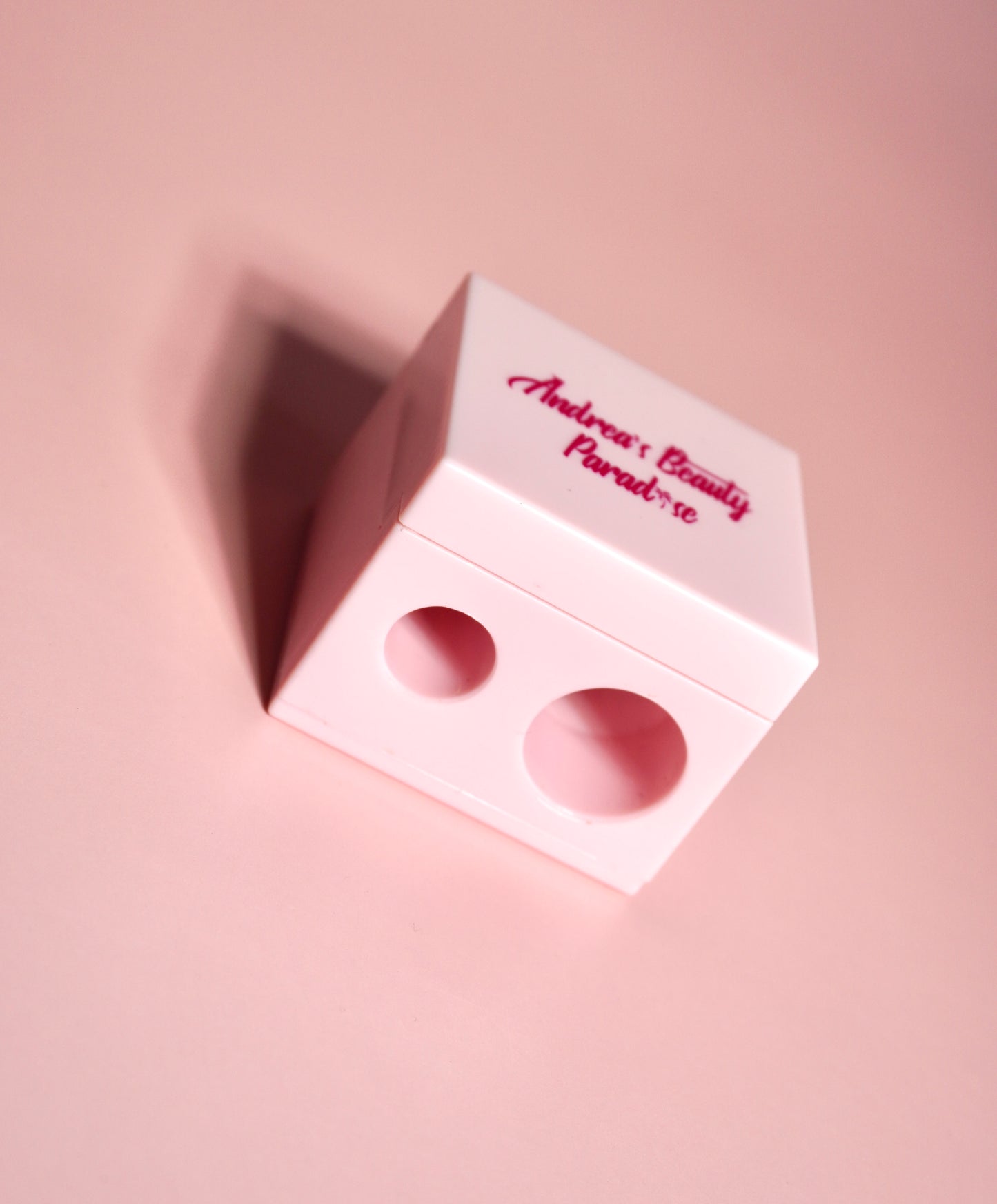 Makeup Lip Sharperner